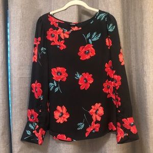 Express Blouse - Size Medium